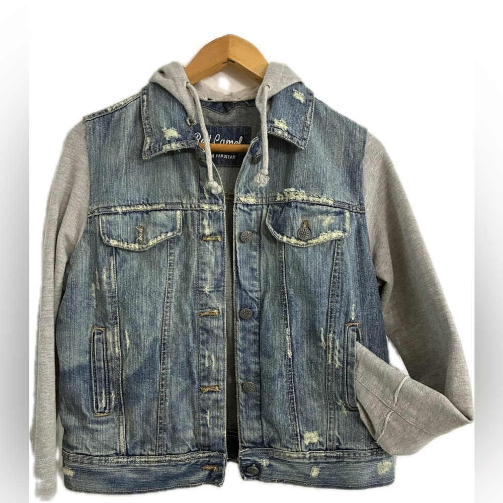 Red Camel Blue Denim Jacket with Gray Removable Hoodie Sz Large NWOT
